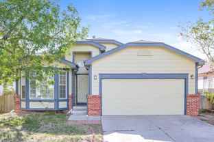 4938 Dillon St - Photo 1 of 1