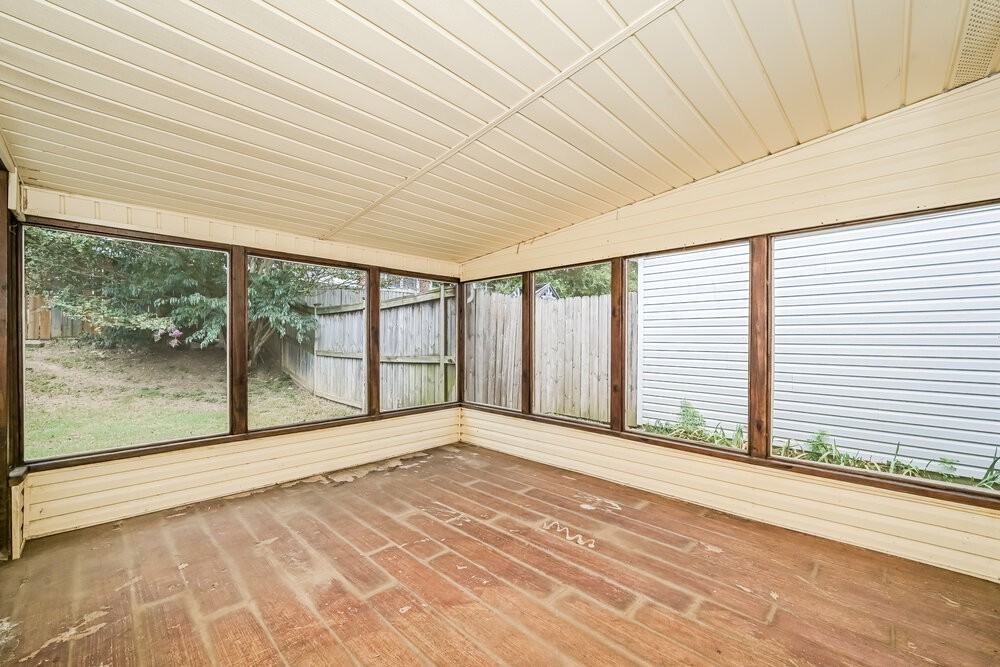 101 Edgehill Ln - Photo 7 of 16