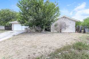 9402 Shields Dr - Photo 1 of 1
