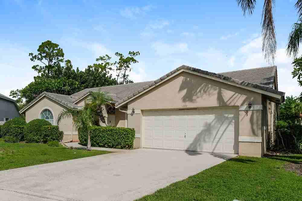 1200 Columbine Pl