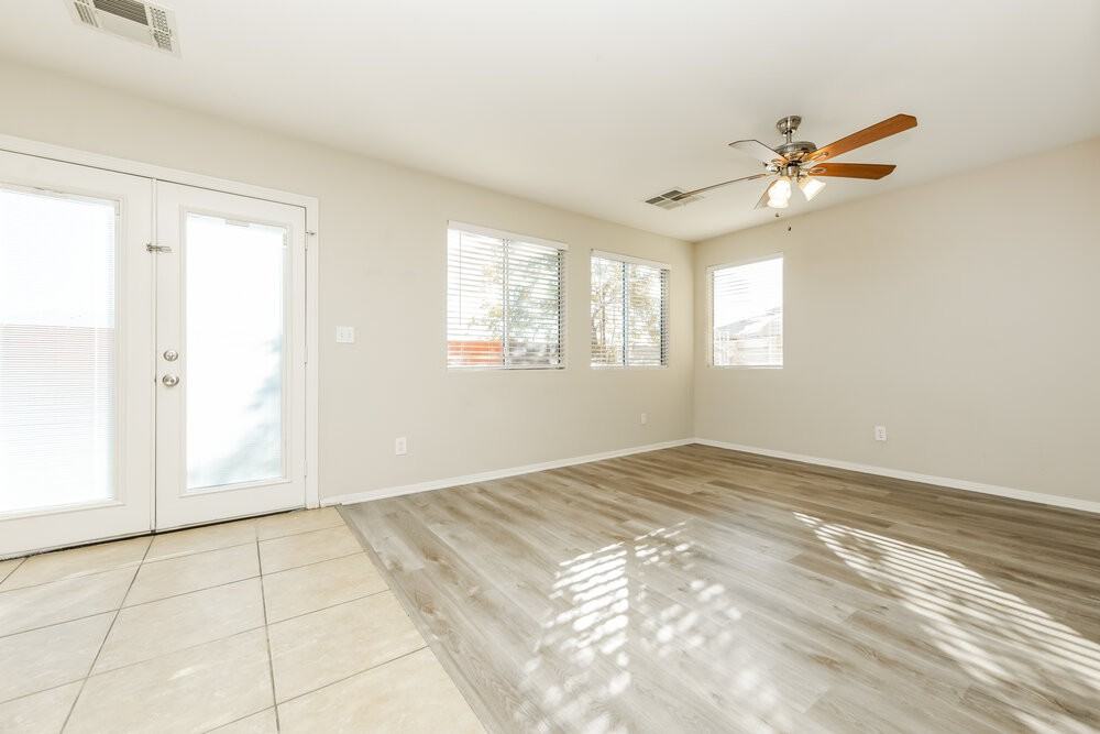 8436 Walker Gardens Pl - Photo 7 of 17
