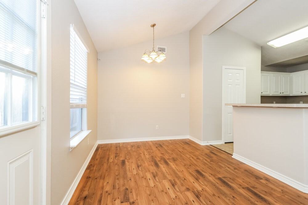 4723 Comal River Loop - Photo 6 of 16
