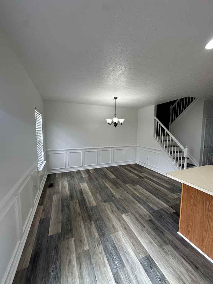 5047 Leasdale Rd #1 - Photo 7 of 30