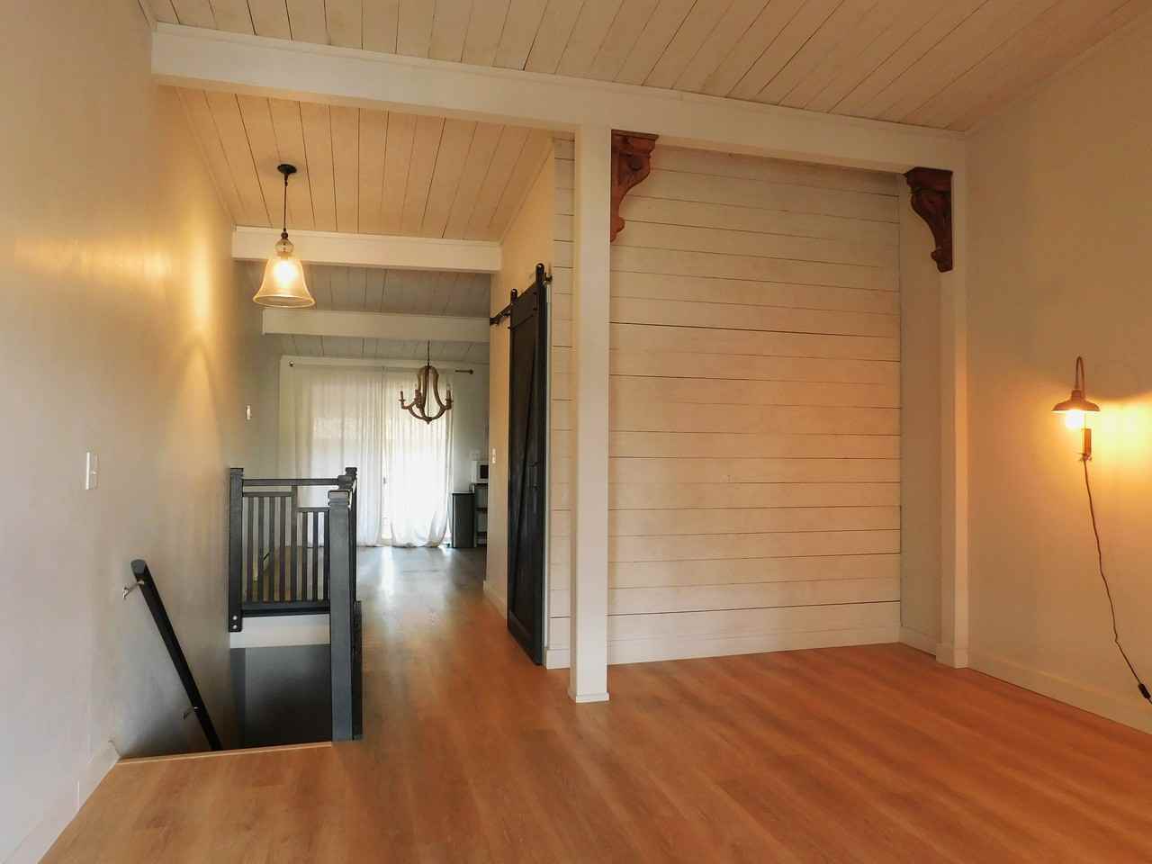 612 Pine Ave #1 - Photo 4 of 17