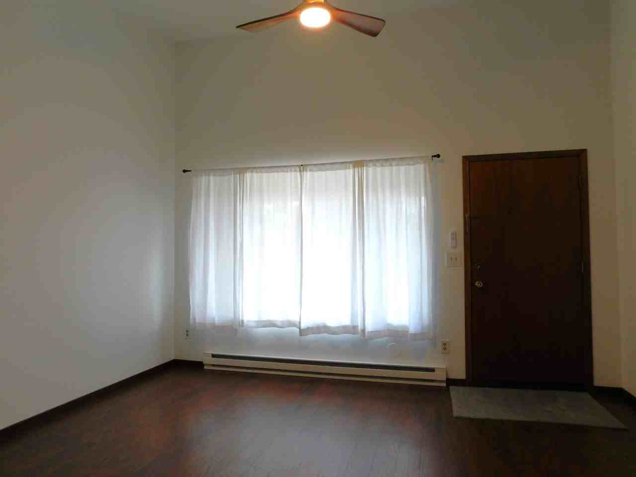 604 Pine Ave #1 - Photo 2 of 20