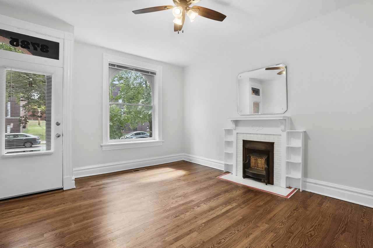 3725 Mcdonald Ave #3725 - Photo 3 of 16