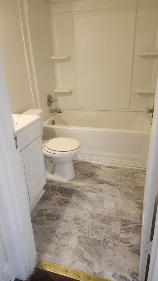 821 E Main St #823-2 - Photo 6 of 20