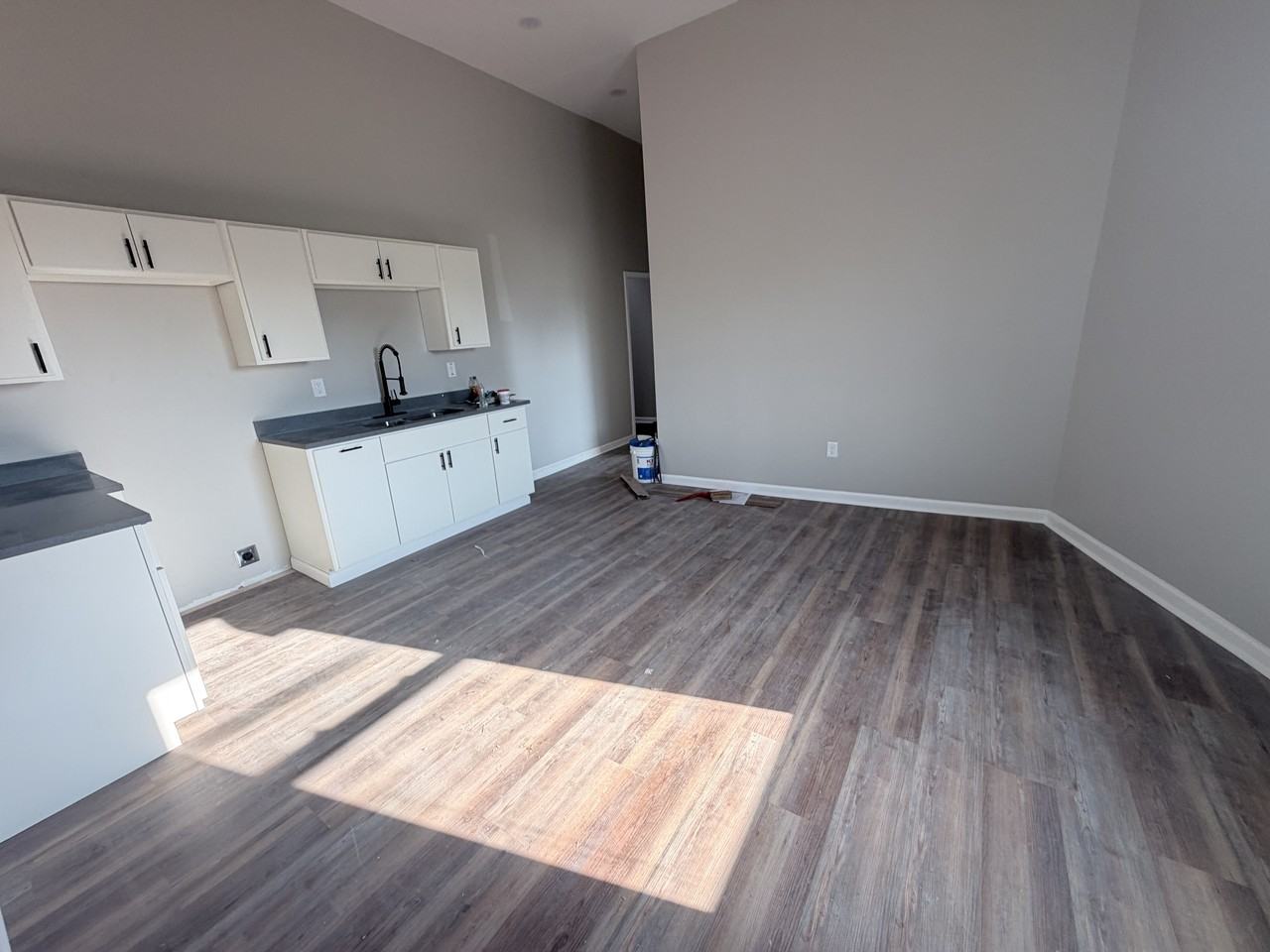 1413 Court Ave #1 - Photo 2 of 48