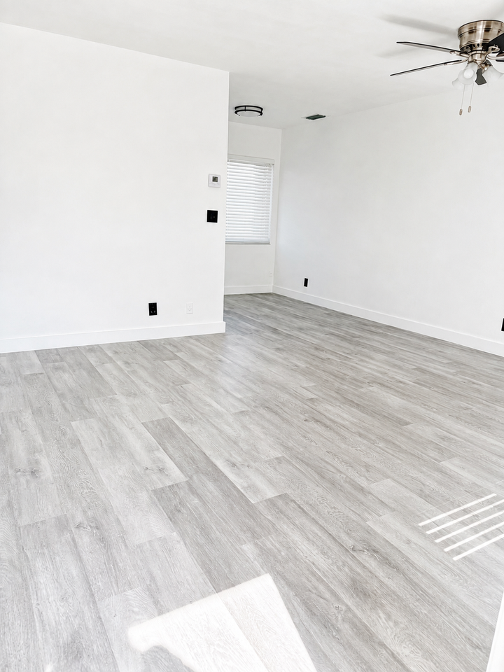 2849 Ne 30th St #2847 - Photo 2 of 8