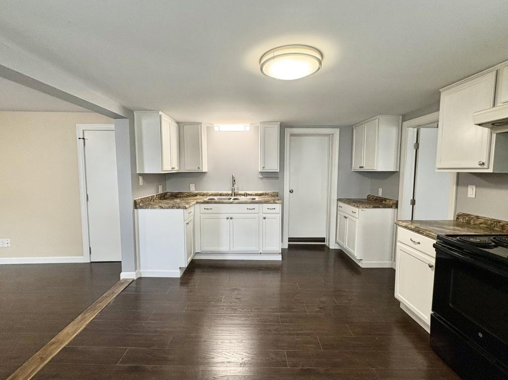 33 Payne St Apt A - Photo 4 of 26