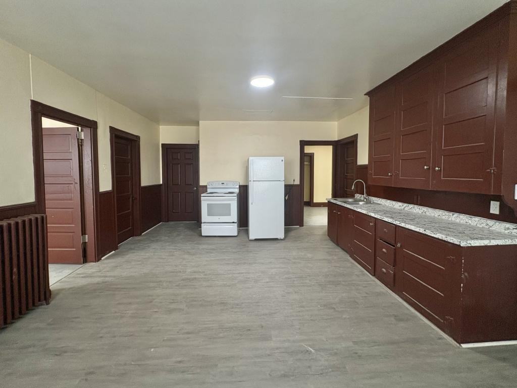 58 River St Apt 1 - Photo 2 of 13