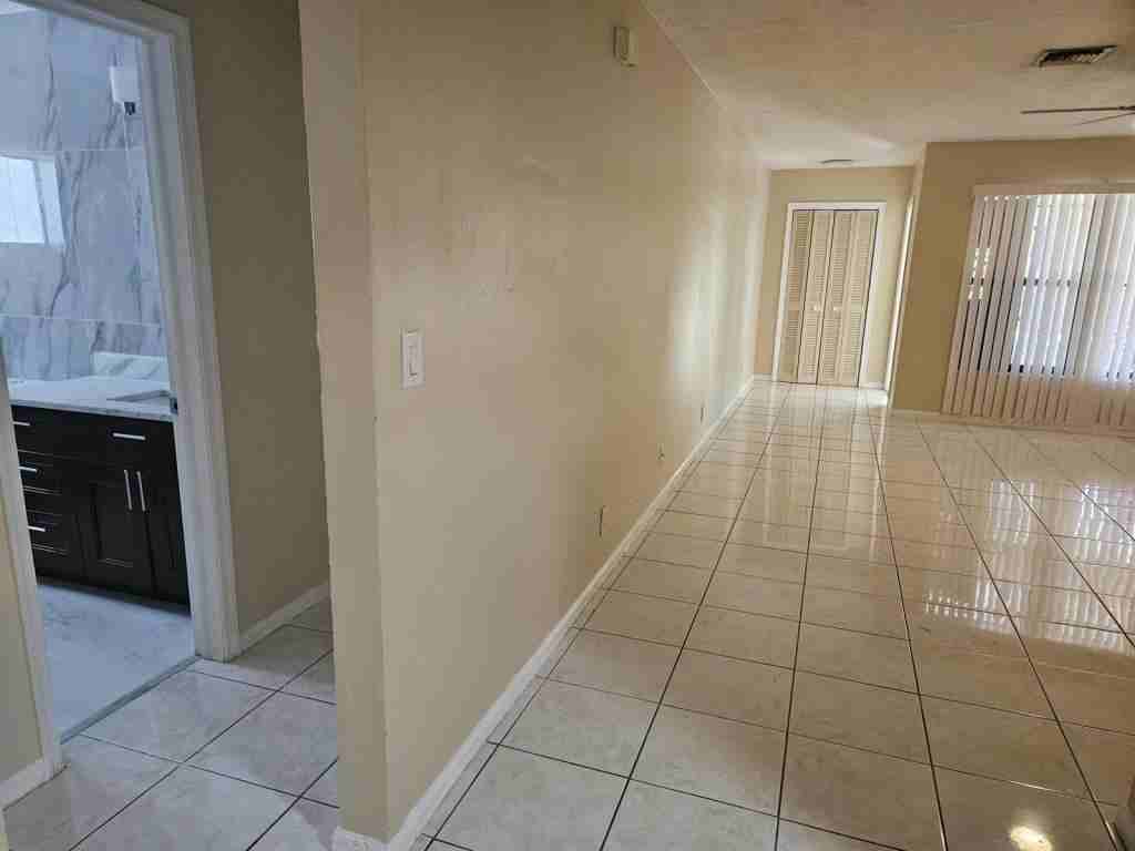 7910 Nw 70th Ct - Photo 2 of 9
