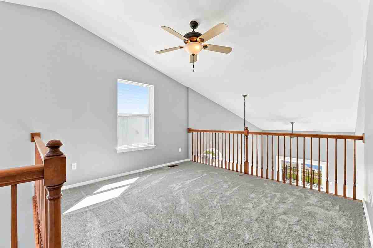 306 Tyndale Dr - Photo 7 of 12