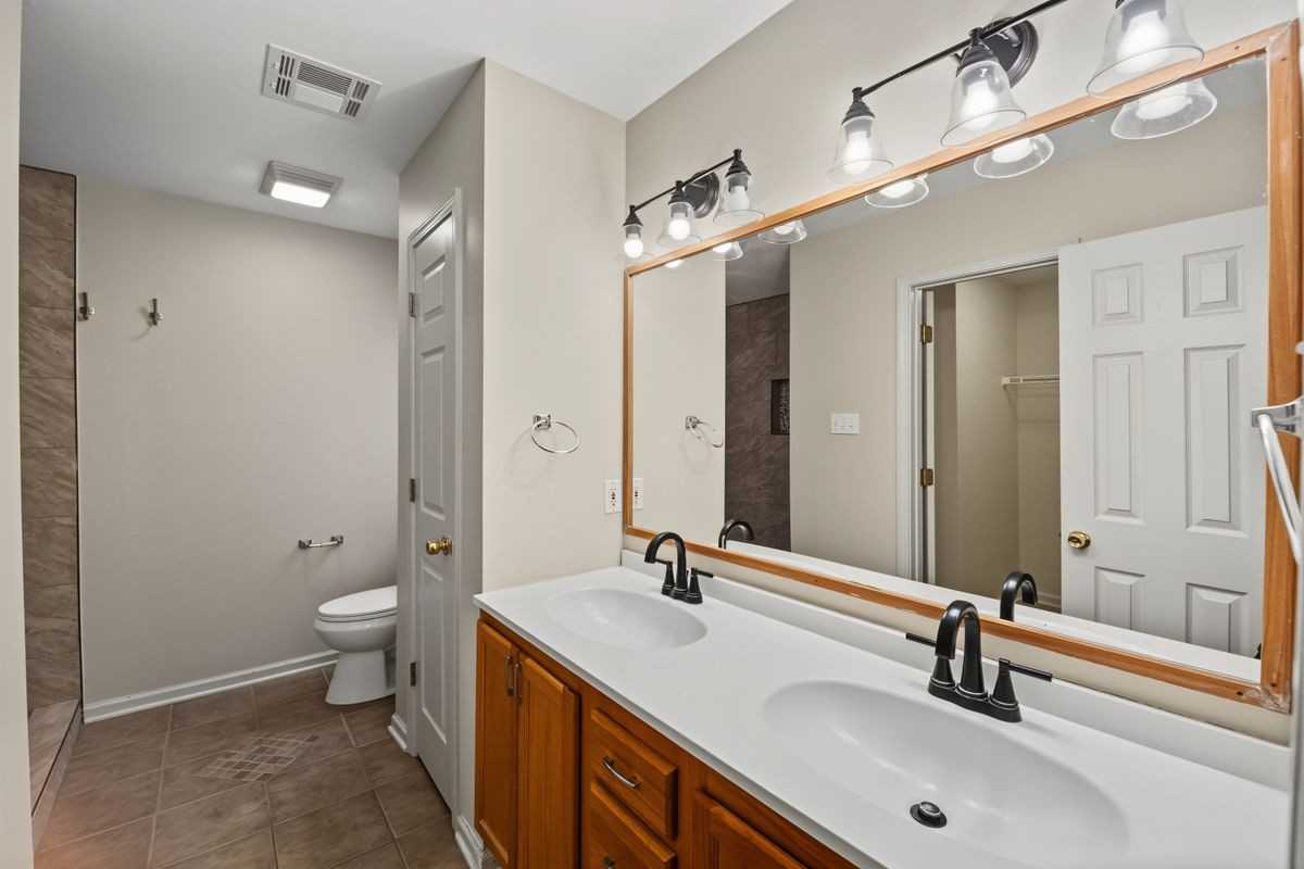 70208 9th St - Photo 5 of 24