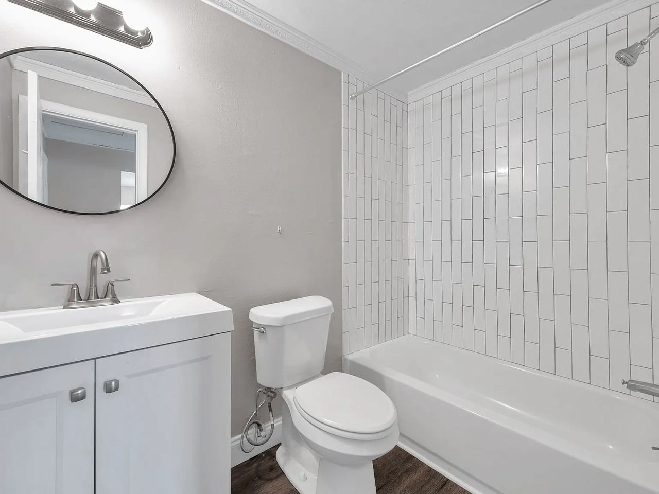 7009 S Mascotte St #C - Photo 6 of 9