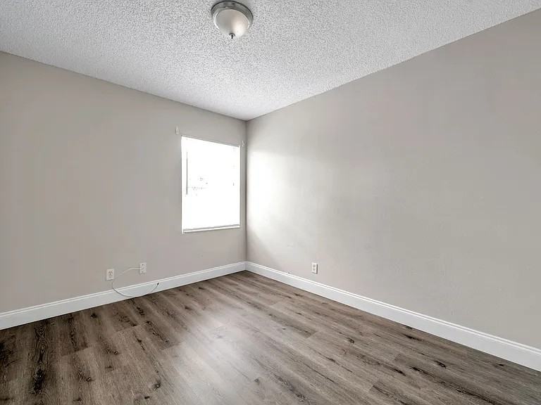 7009 S Mascotte St #C - Photo 7 of 9
