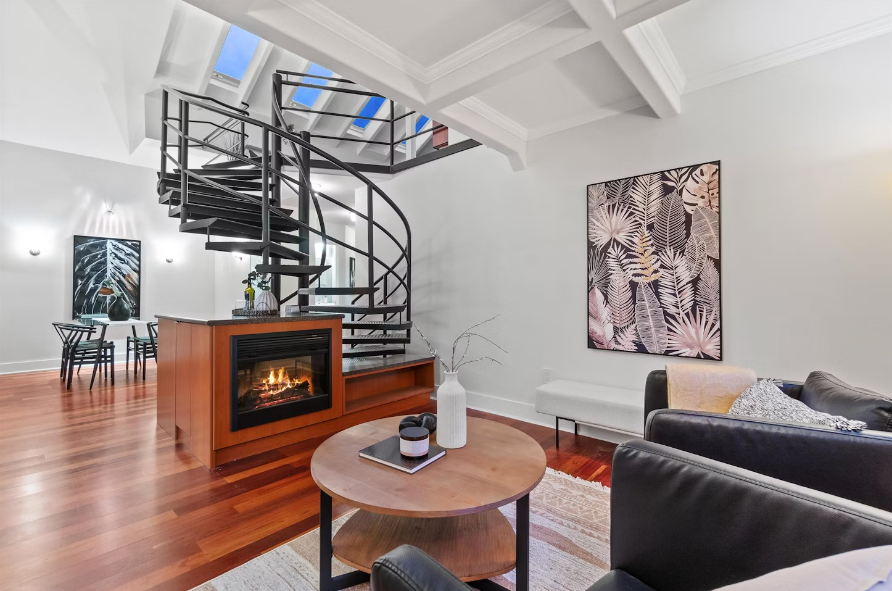 1263 Barclay St #705 - Photo 4 of 19