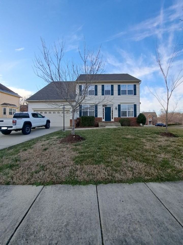 17305 Madrillon Way - Photo 3 of 50
