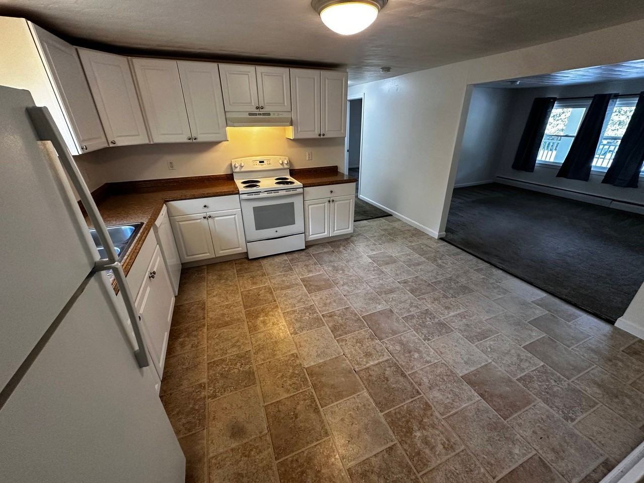 32 Concord Rd #6 - Photo 5 of 26