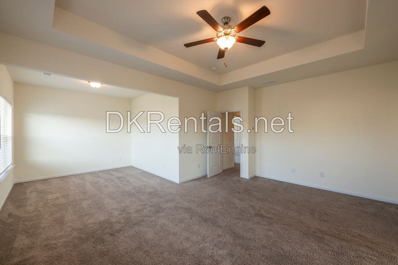 105 Weston Way Nw - Photo 2 of 33