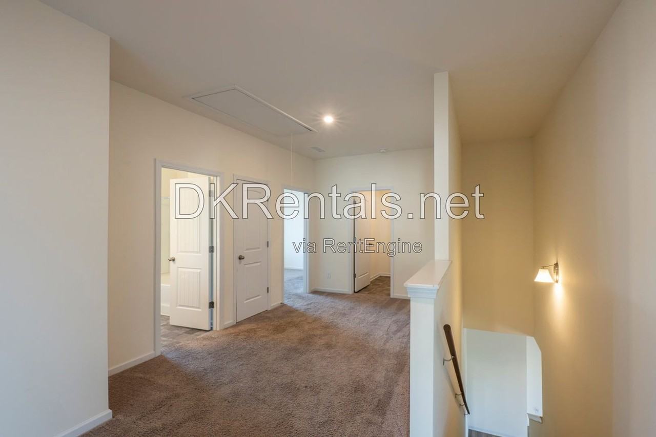 105 Weston Way Nw - Photo 4 of 33