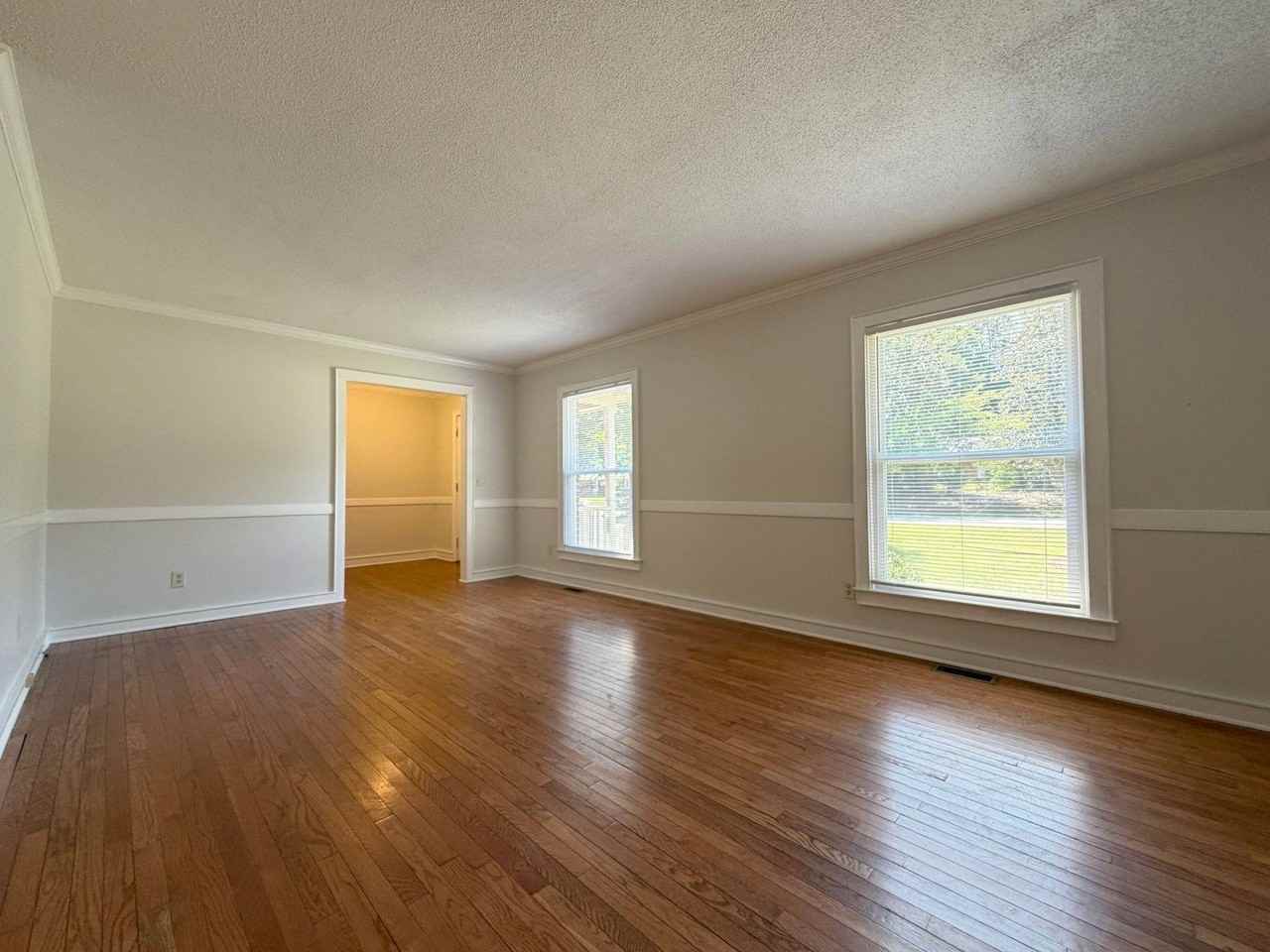 121 Westview Dr  Westview Drive - Photo 4 of 23
