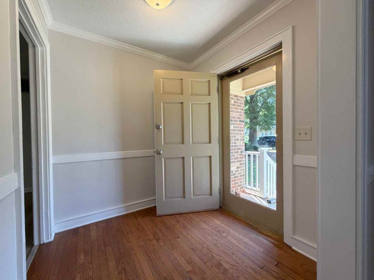 121 Westview Dr  Westview Drive - Photo 5 of 23