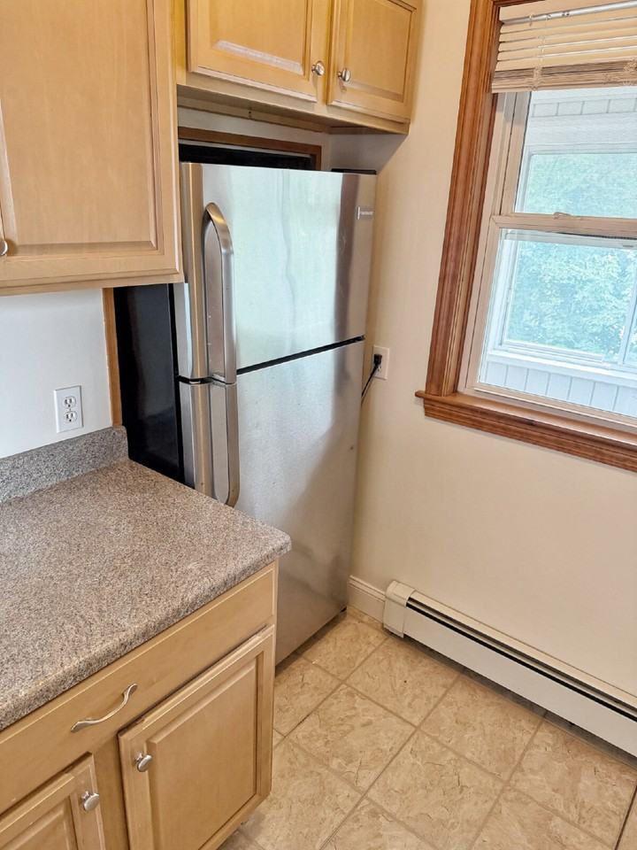 40 Bradford St #3 - Photo 7 of 16