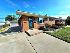 15625 Chestnut St - Photo 1 of 1