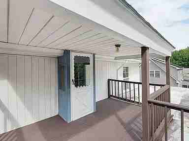 15 Huston Ave - Photo 2 of 18