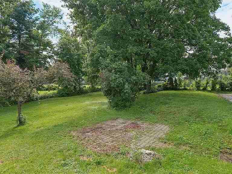 15 Huston Ave - Photo 5 of 18