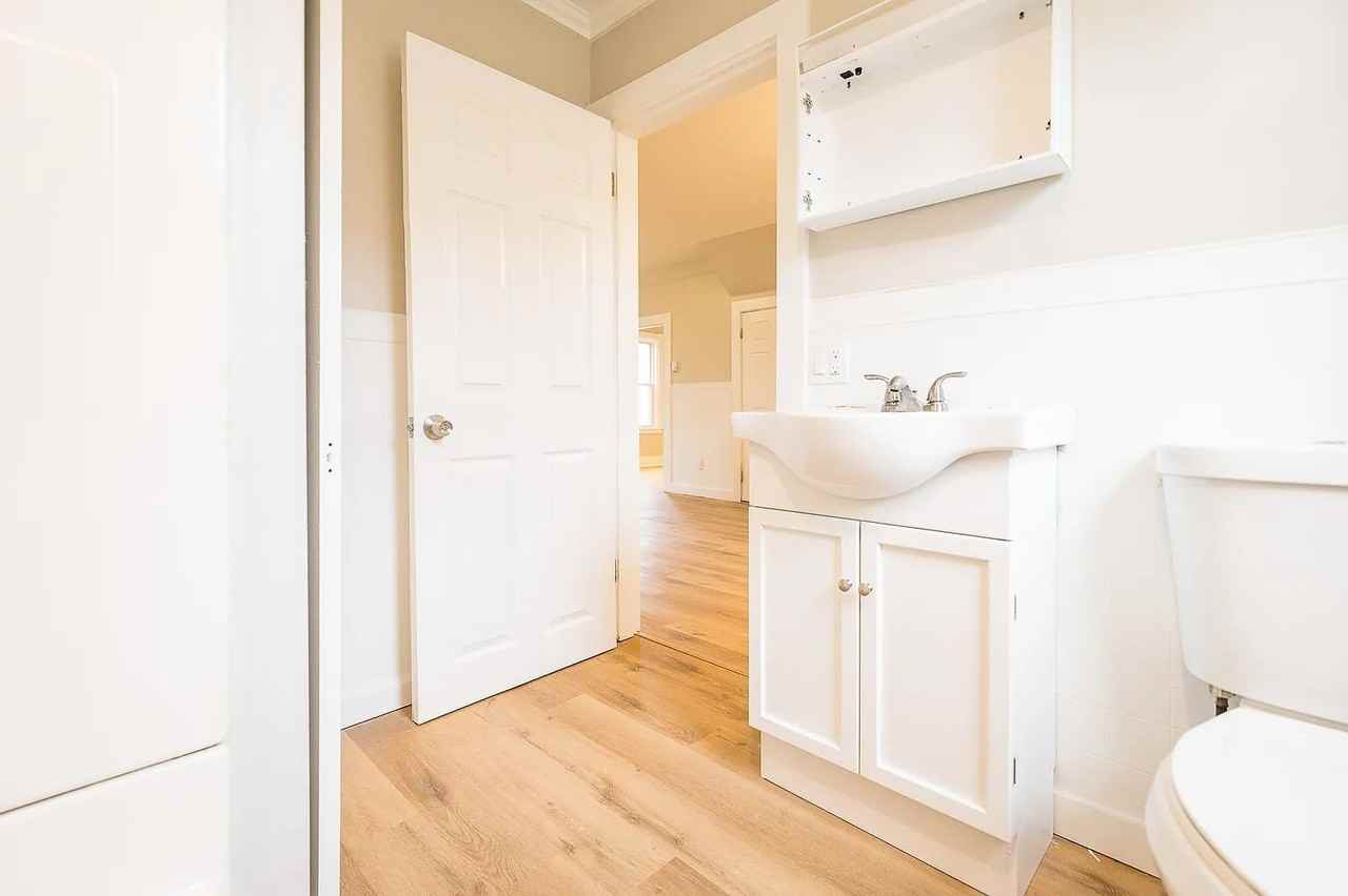140 North St #1 - Photo 7 of 18