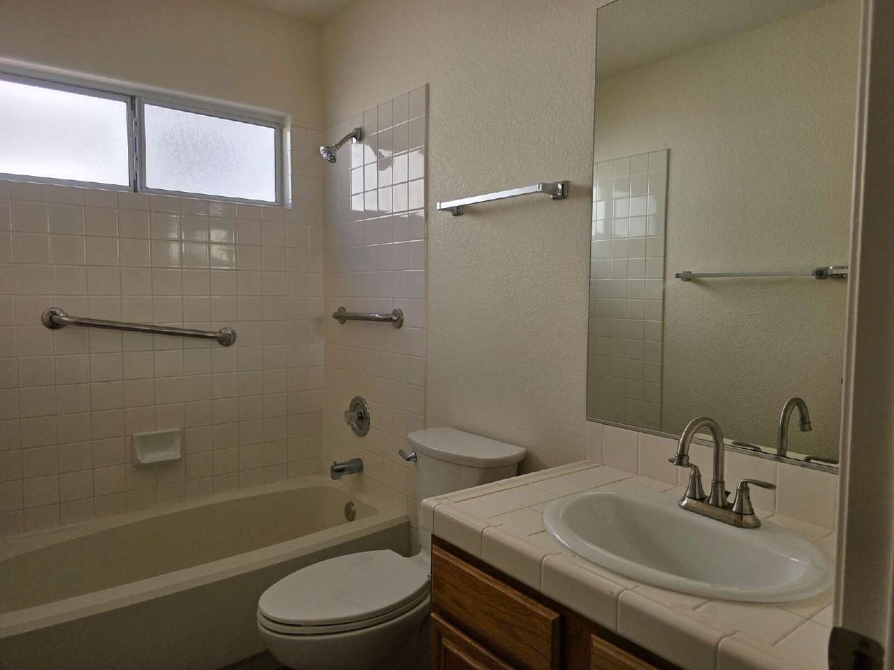 8712 Cypresswood Ave - Photo 4 of 23