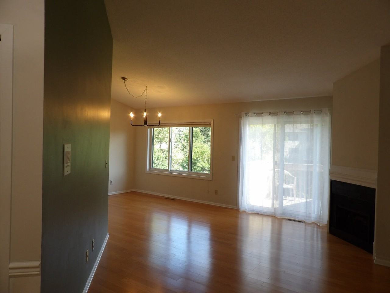 6095 Courtly Alcove #E - Photo 7 of 39