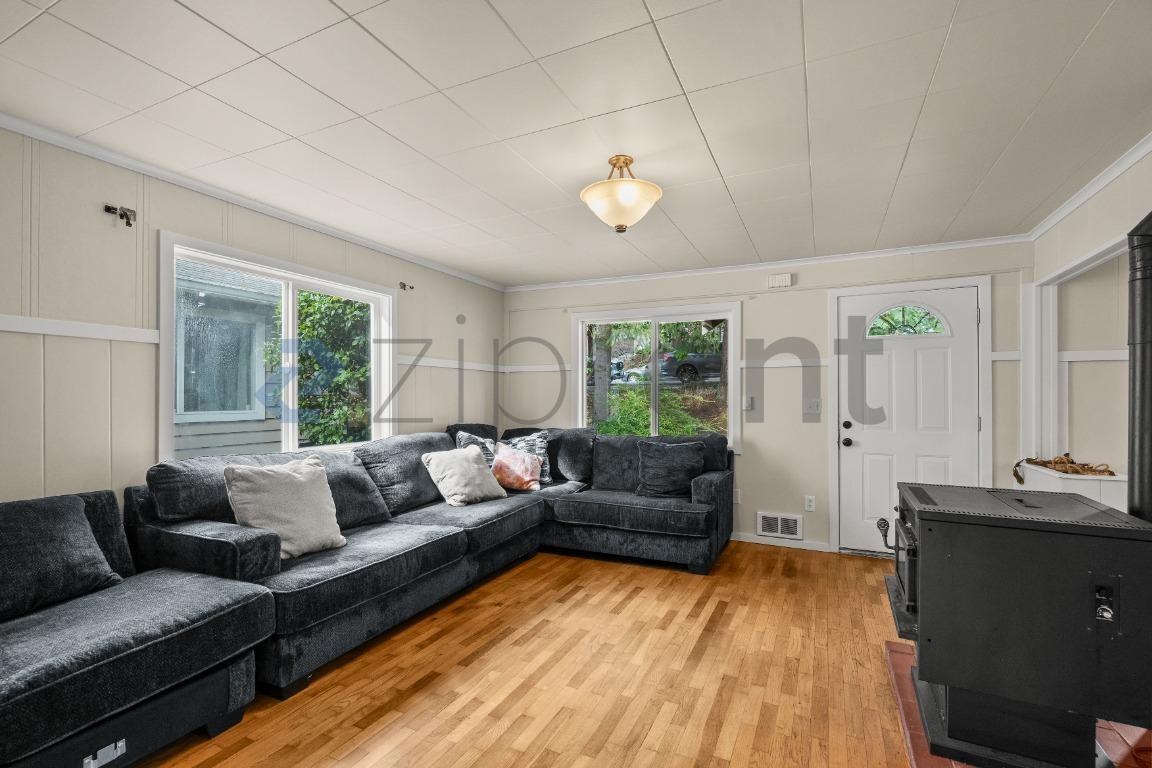 16746 Ashworth Ave N - Photo 4 of 16