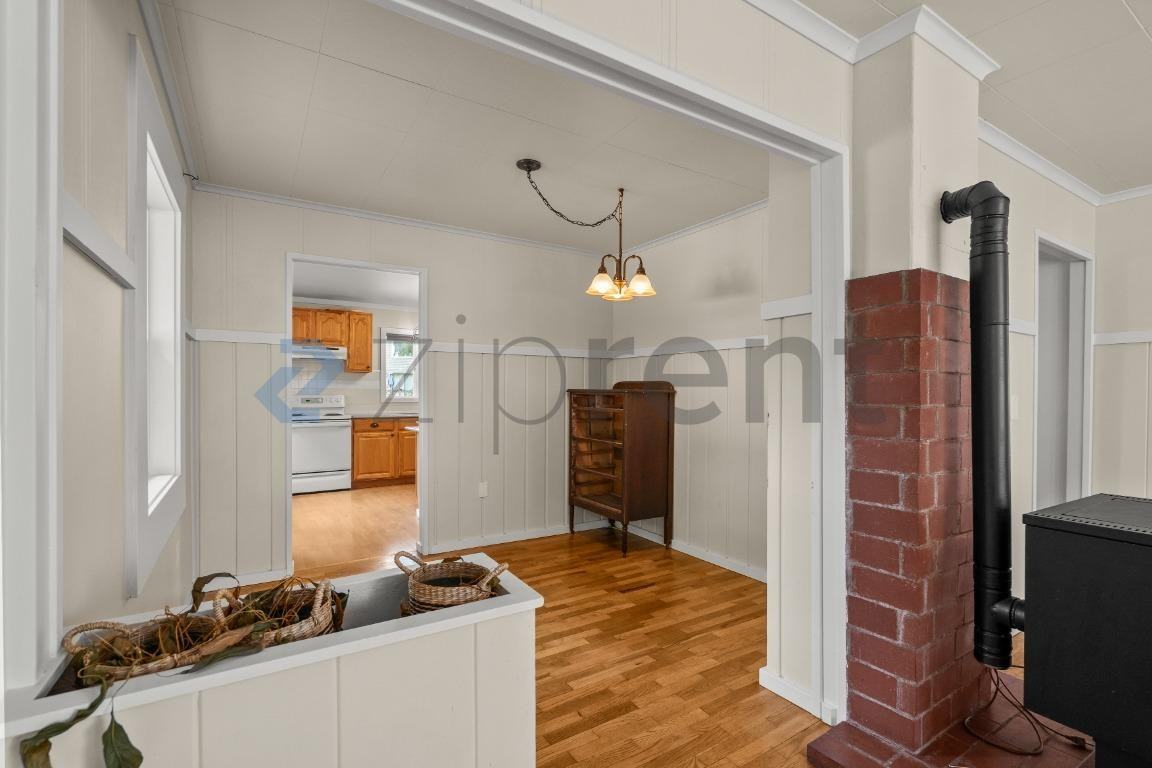 16746 Ashworth Ave N - Photo 6 of 16