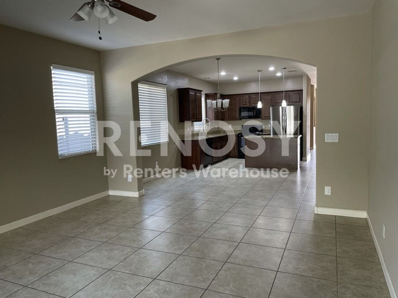 3418 E Captain Dreyfus Ave - Photo 4 of 18