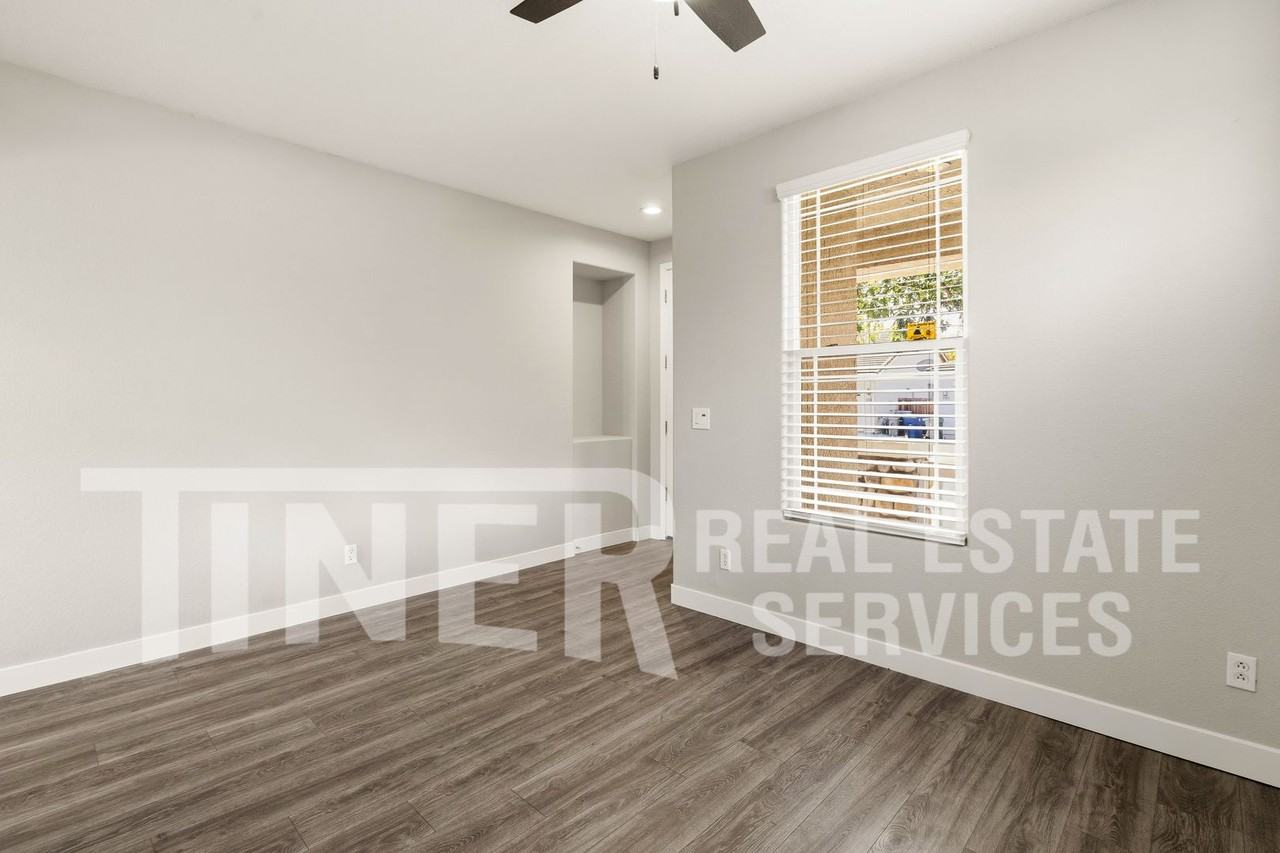 1839 Dawnelle Way - Photo 6 of 26