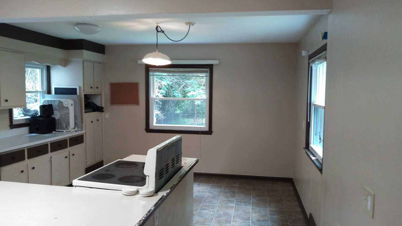 1537 Linden St #NA - Photo 3 of 7