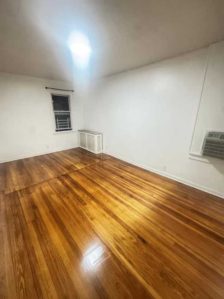 1618 Mahan Ave Fl 1 #NA - Photo 3 of 10