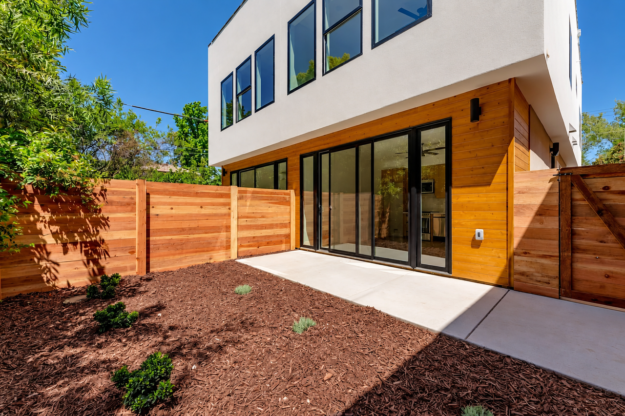 1014 Uptown Aly #2 - Photo 3 of 14