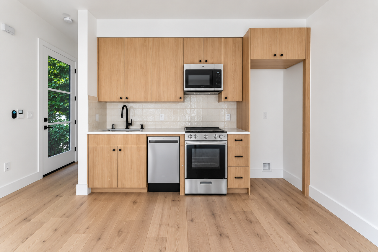 1014 Uptown Aly #2 - Photo 4 of 14