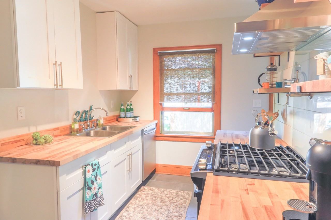 4331 Upton Ave N #4333 - Photo 3 of 11