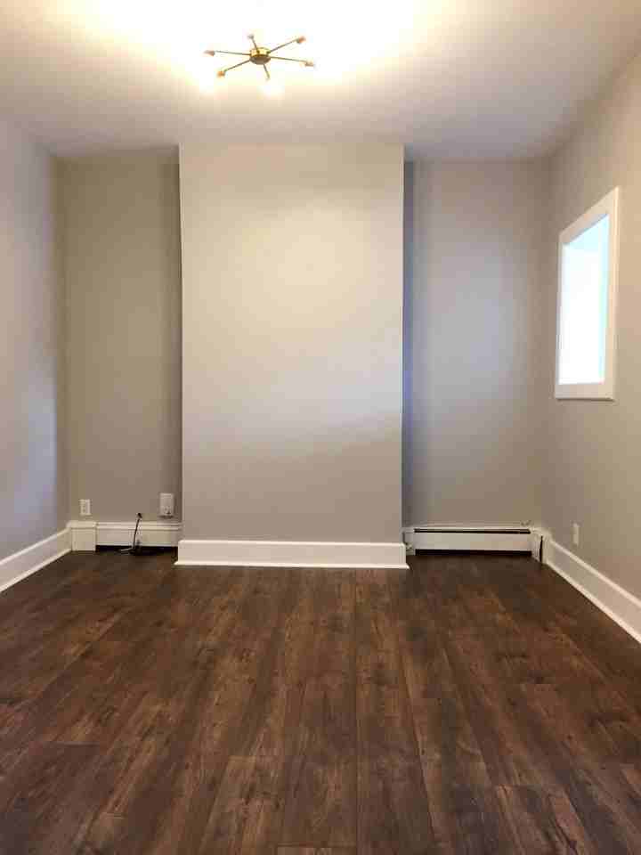 370 Warburton Ave #1 - Photo 3 of 19