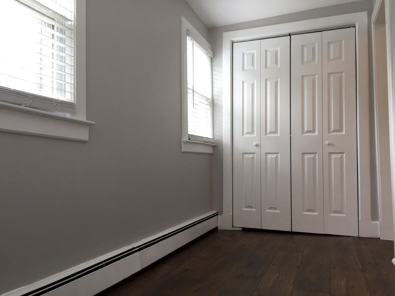 370 Warburton Ave #1 - Photo 6 of 19