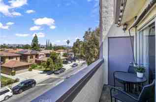 20253 Keswick St #323 - Photo 1 of 1