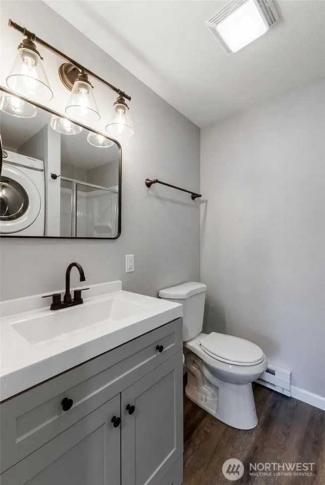1102 N Sheridan Ave #A - Photo 2 of 15