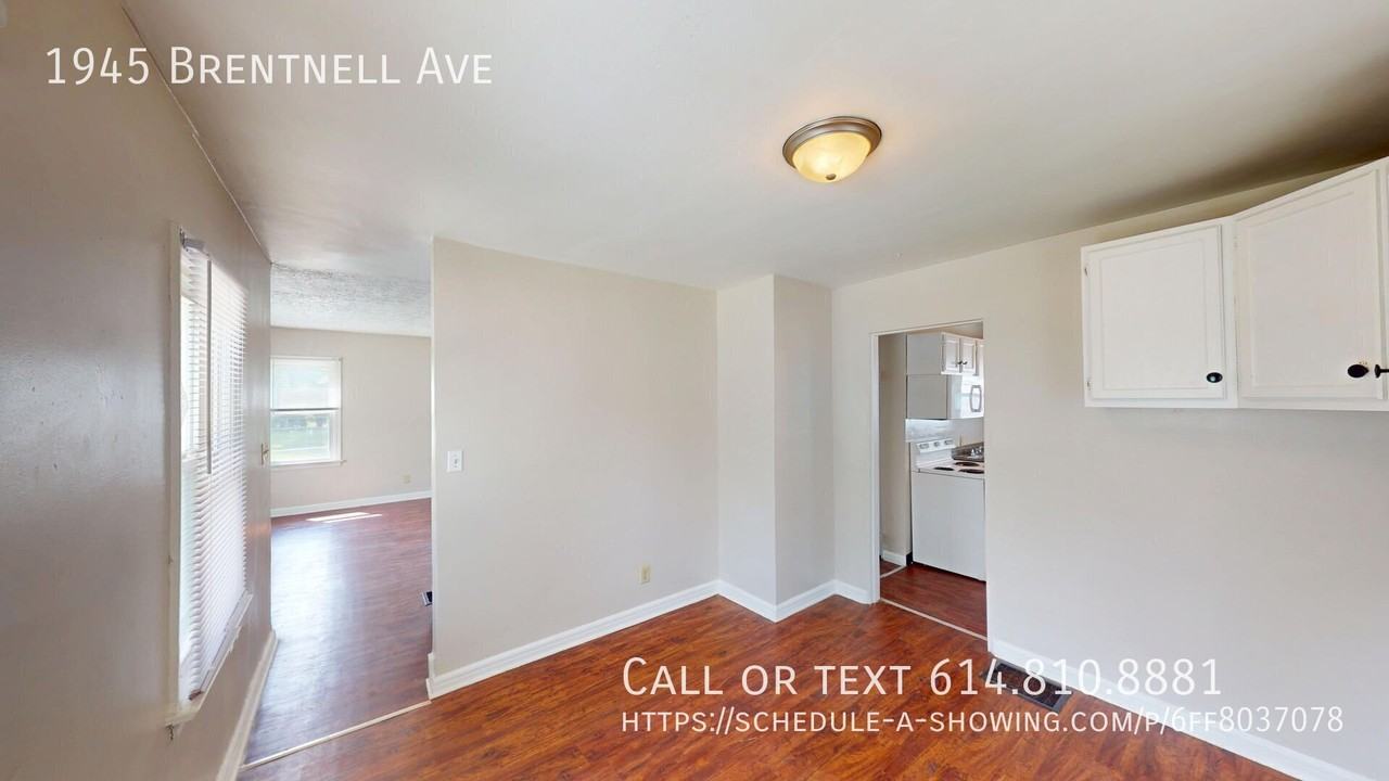 1945 Brentnell Ave - Photo 4 of 17