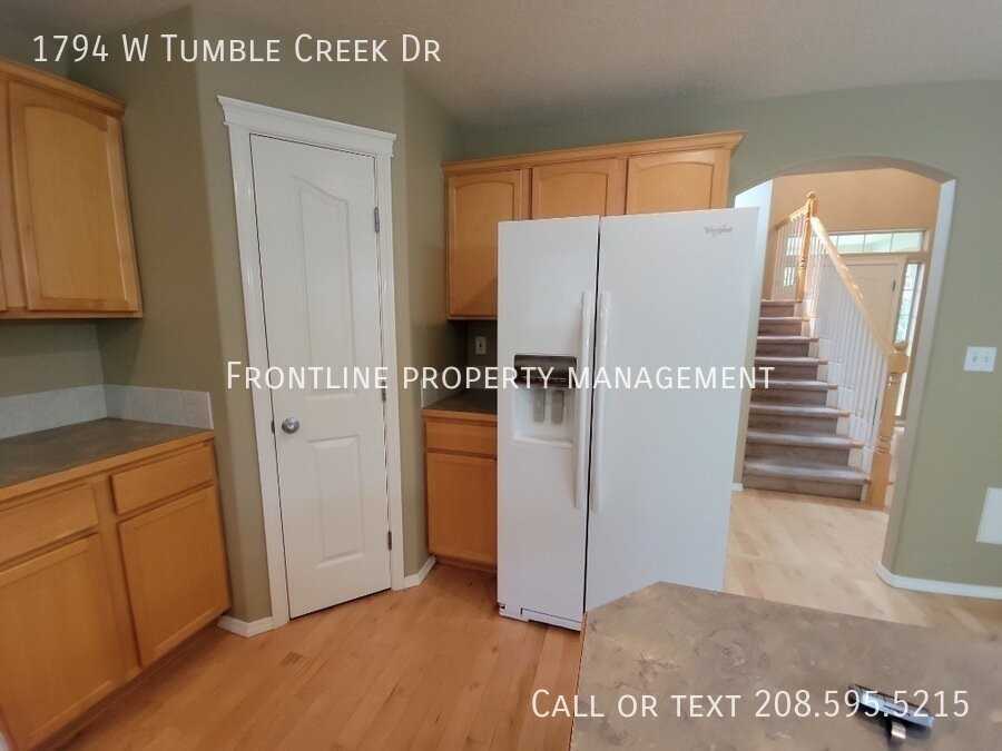 1794 W Tumble Creek Dr - Photo 5 of 17