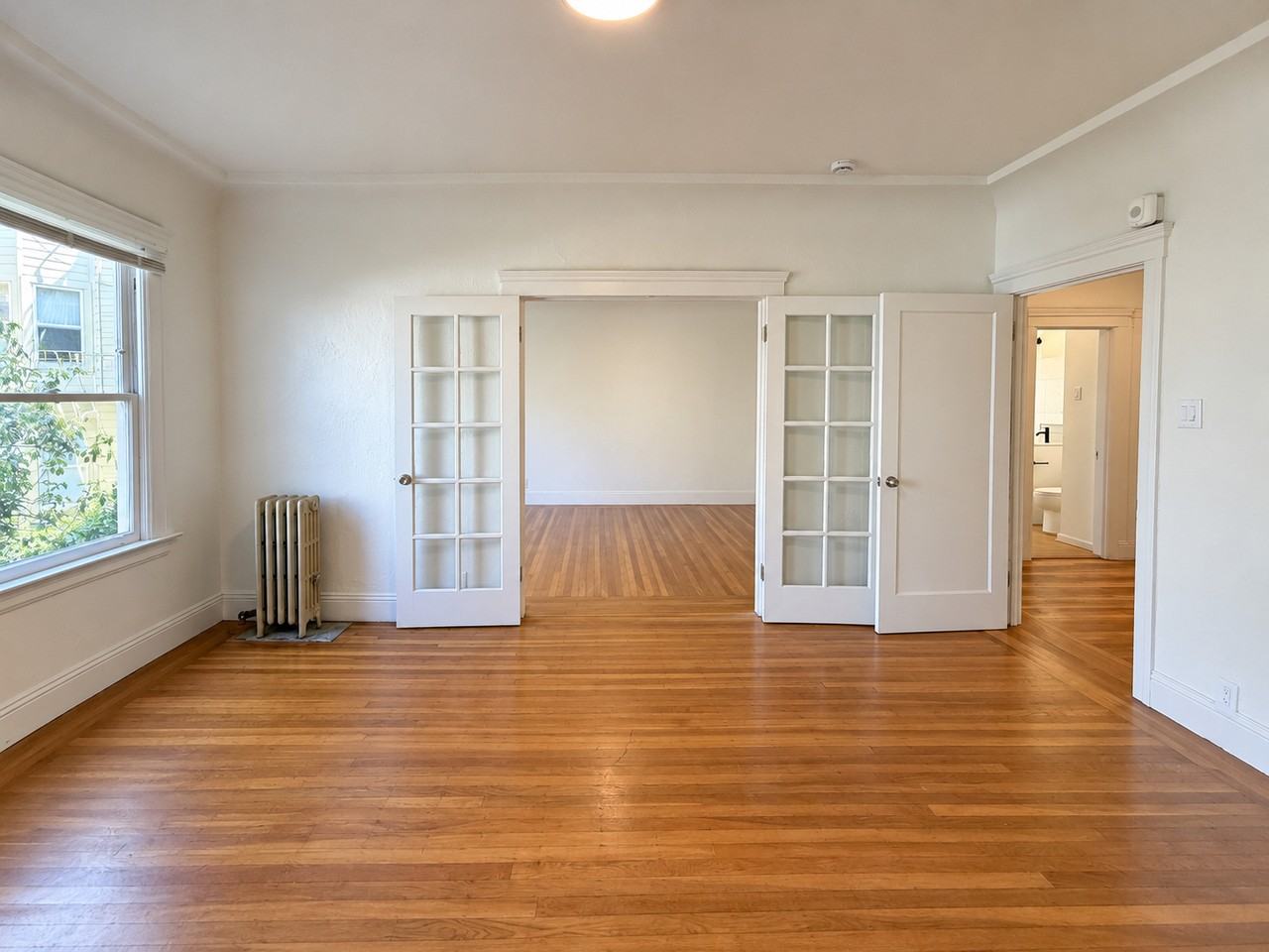 1616 Golden Gate Ave #1 - Photo 6 of 16
